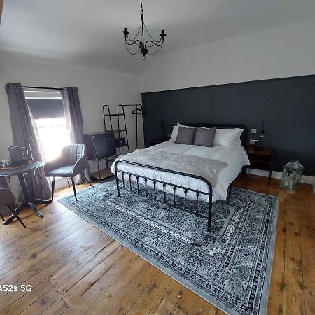 Londonderrys Bar And Accommodation Seaham Extérieur photo