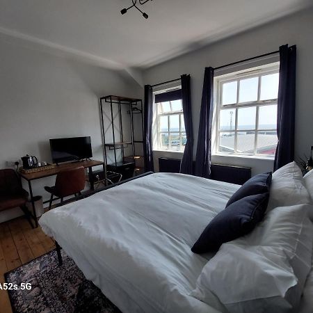 Londonderrys Bar And Accommodation Seaham Extérieur photo
