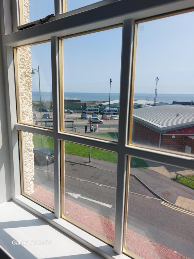 Londonderrys Bar And Accommodation Seaham Extérieur photo