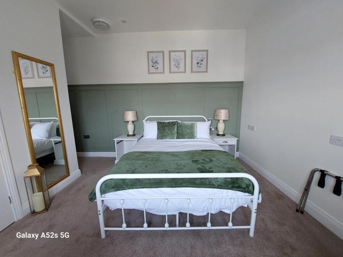 Londonderrys Bar And Accommodation Seaham Extérieur photo