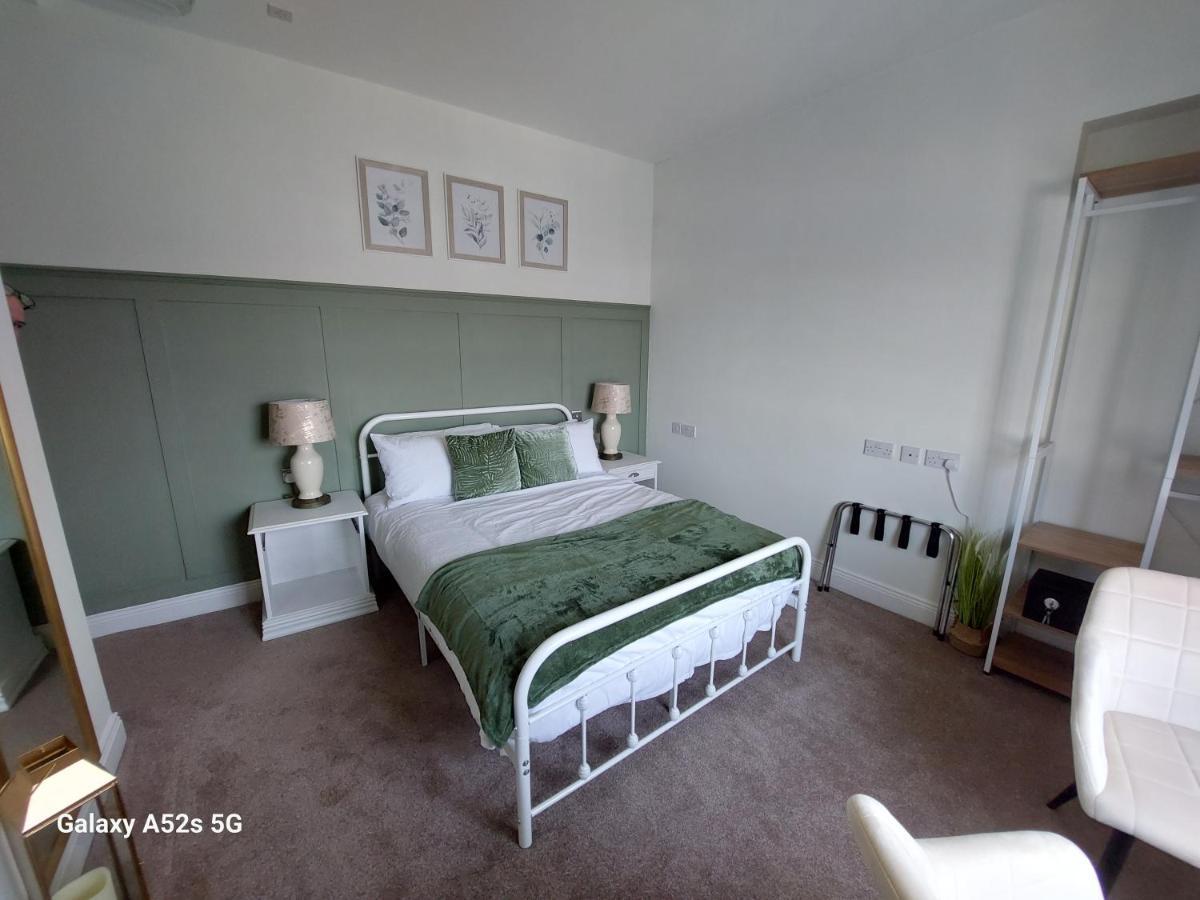 Londonderrys Bar And Accommodation Seaham Extérieur photo