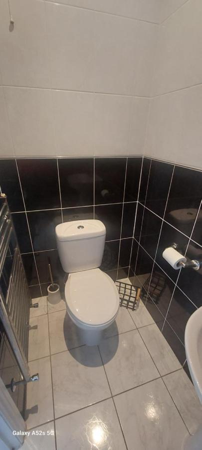 Londonderrys Bar And Accommodation Seaham Extérieur photo